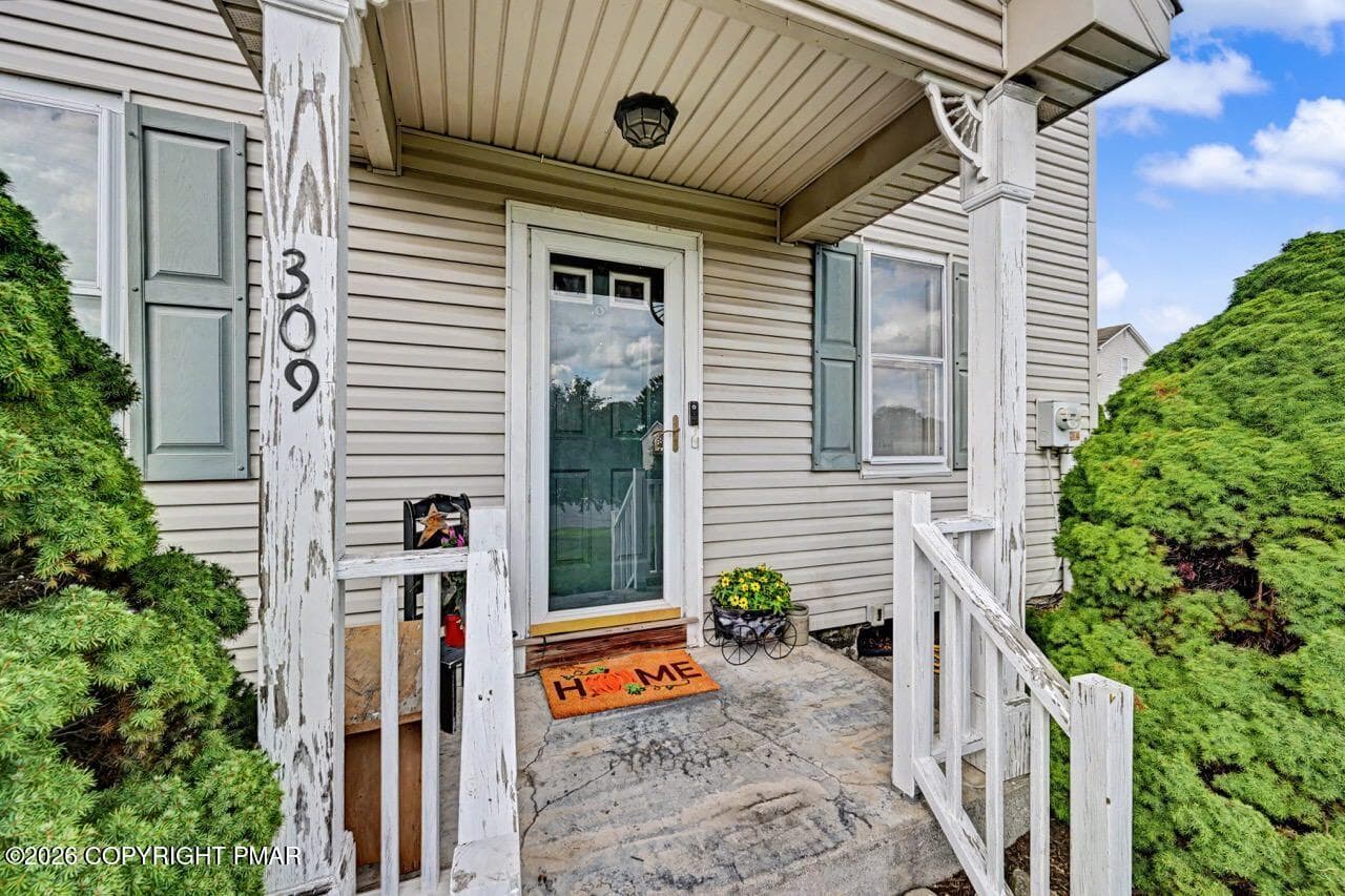 309 Jubilee Dr 05 Large - 309 Jubilee Drive, Stockertown, PA 18083, Stockertown
