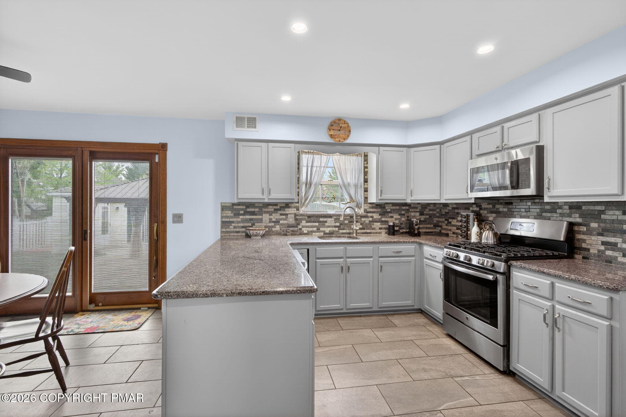 42-web-or-mls-Image_042 - 4894 Concord Drive, Easton, PA 18045, Easton