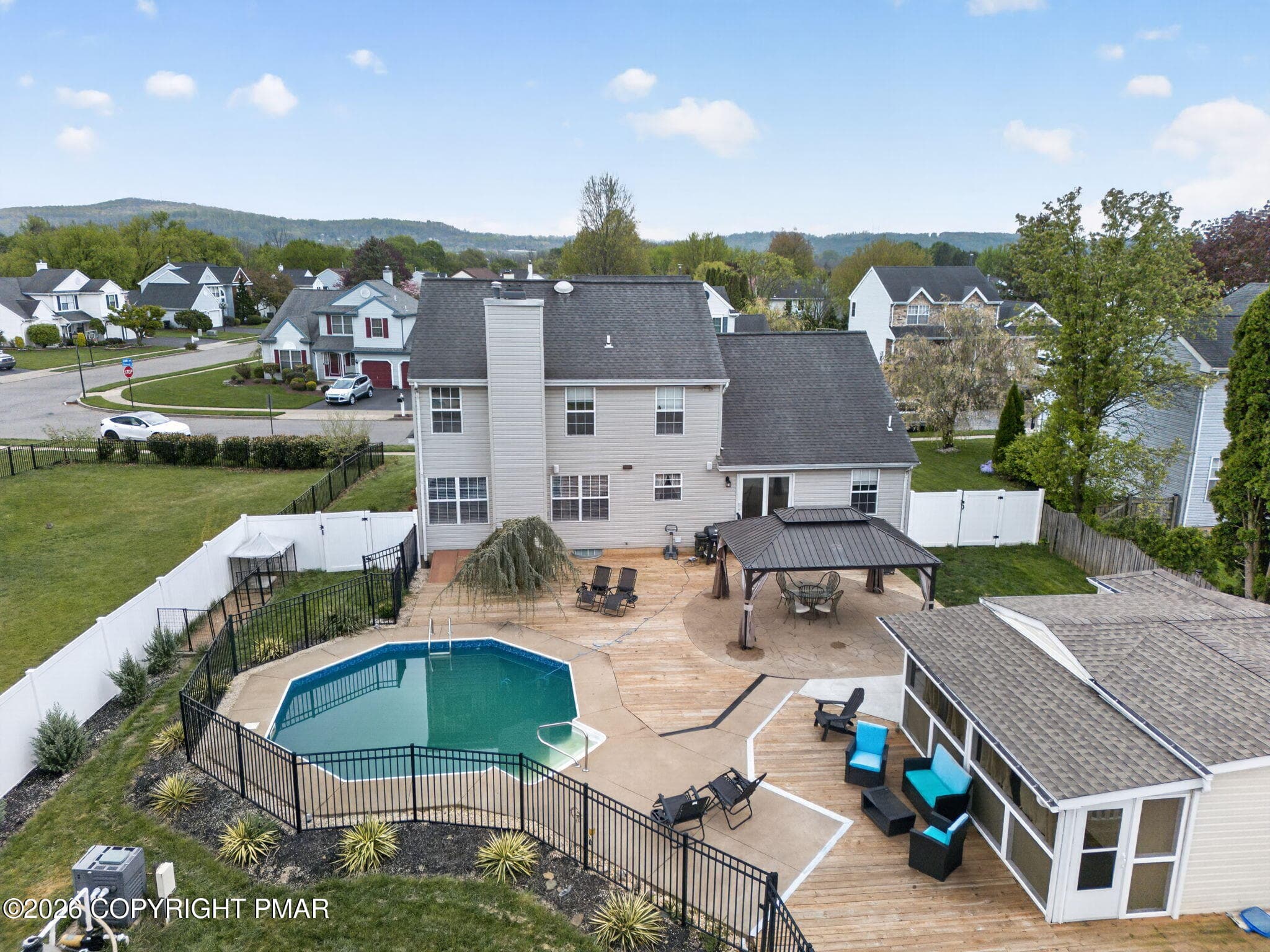 14-web-or-mls-Image_014 - 4894 Concord Drive, Easton, PA 18045, Easton