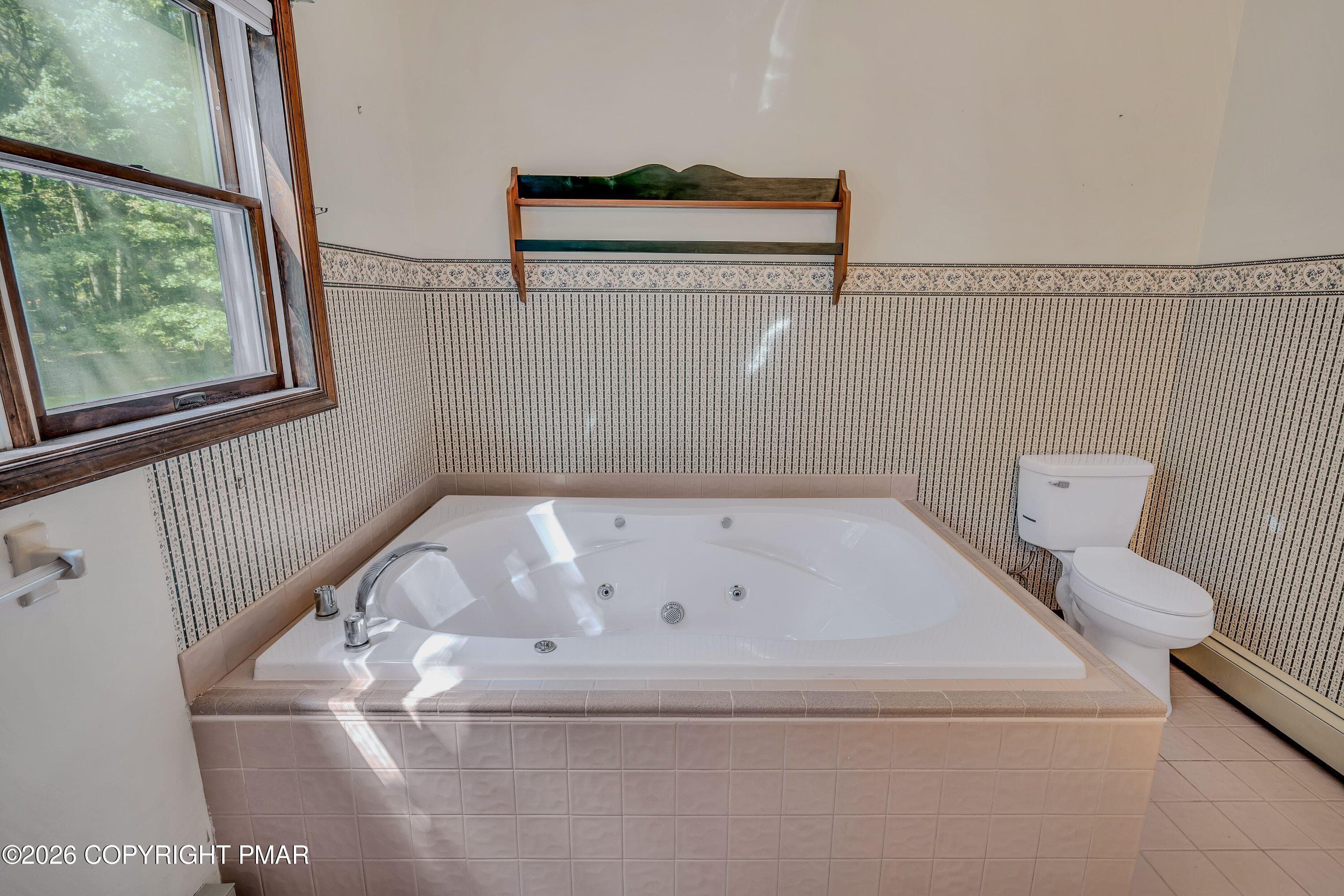 Primary bathroom - 113 Ponder Lane, Scotrun, PA 18355, Scotrun