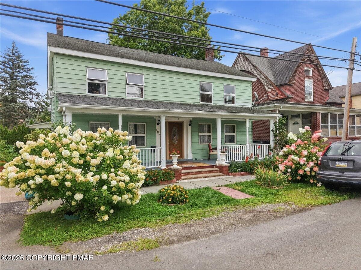 005-060_dji_fly_20260824_161442_0158_178 - 205 Maple Avenue, Hawley, PA 18428, Hawley