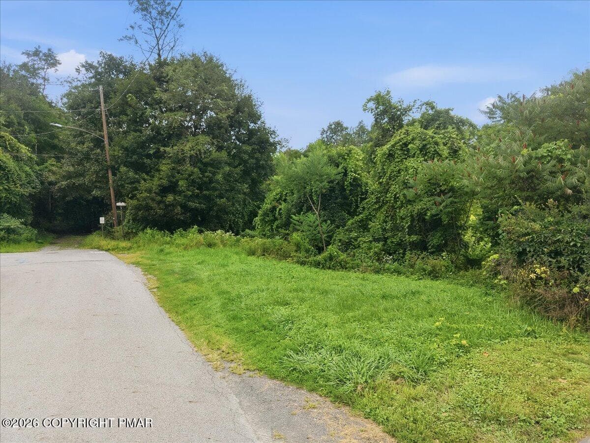 070-073_dji_fly_20260824_161740_0173_178 - 205 Maple Avenue, Hawley, PA 18428, Hawley