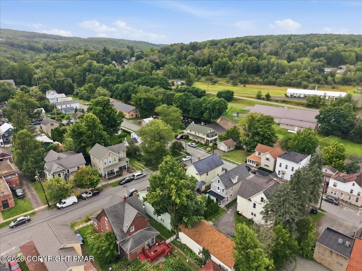 087-095_dji_fly_20260824_162036_0195_178 - 205 Maple Avenue, Hawley, PA 18428, Hawley