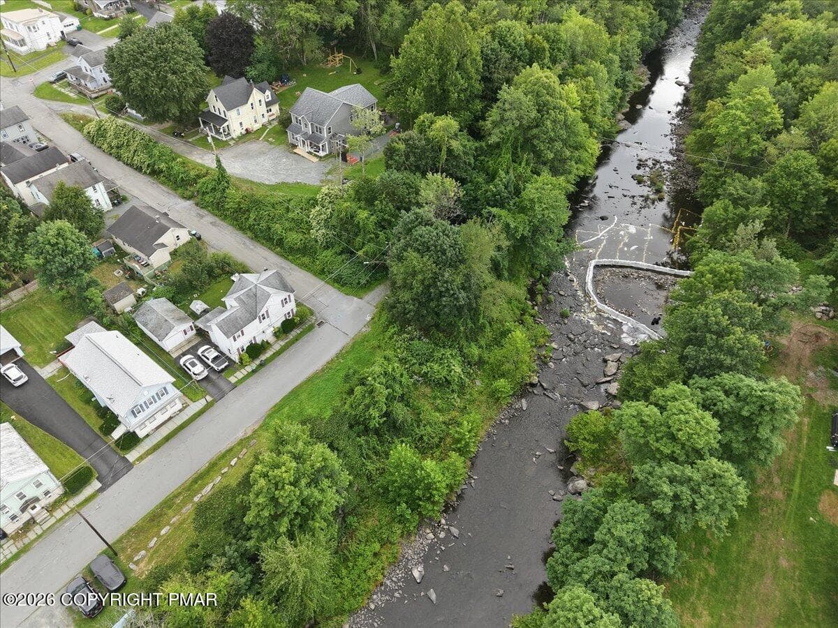 092-086_dji_fly_20260824_161920_0186_178 - 205 Maple Avenue, Hawley, PA 18428, Hawley