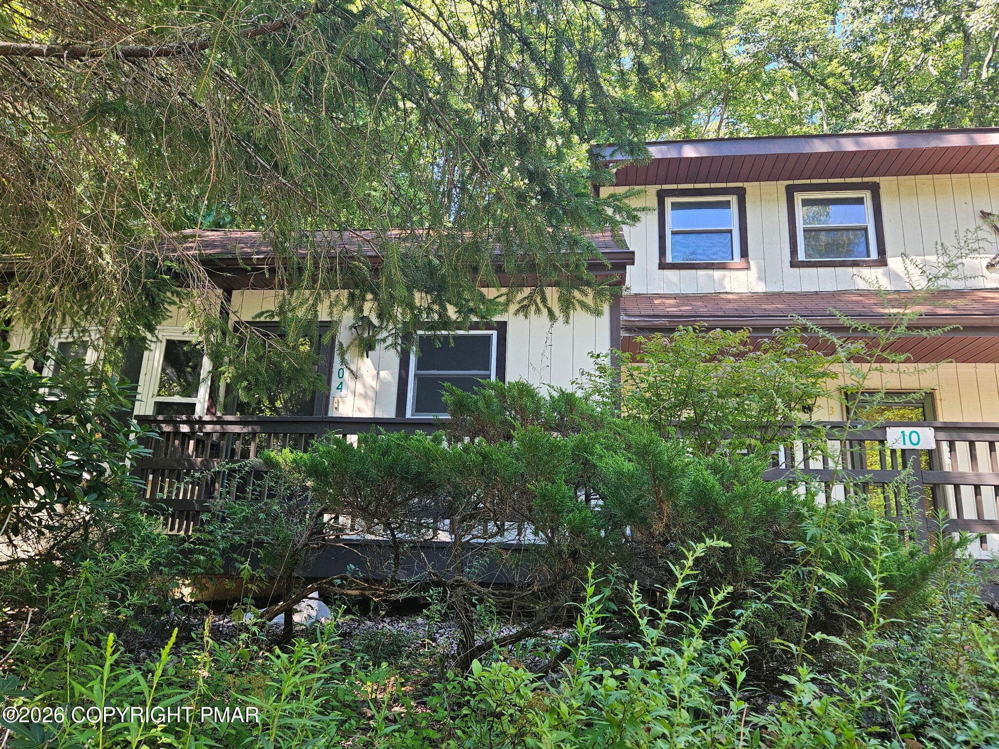 10 Villas Road 104, Mount Pocono, PA 18344