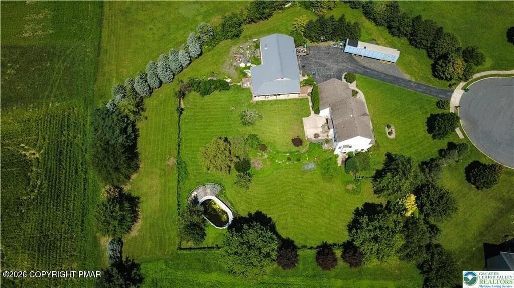 14 - 1603 Kings Court, Pen Argyl, PA 18072, Pen Argyl