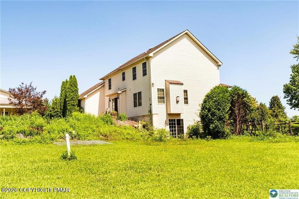 25 - 1603 Kings Court, Pen Argyl, PA 18072, Pen Argyl