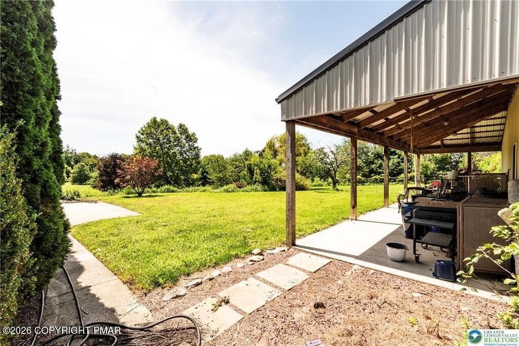 32 - 1603 Kings Court, Pen Argyl, PA 18072, Pen Argyl
