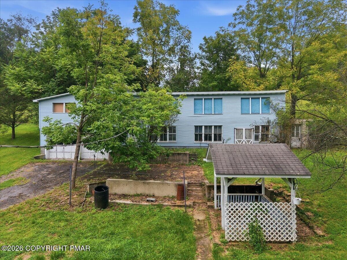 42-060_dji_fly_20260827_115236_0651_1787 - 341 Fairview Street, Lehighton, PA 18235, Lehighton