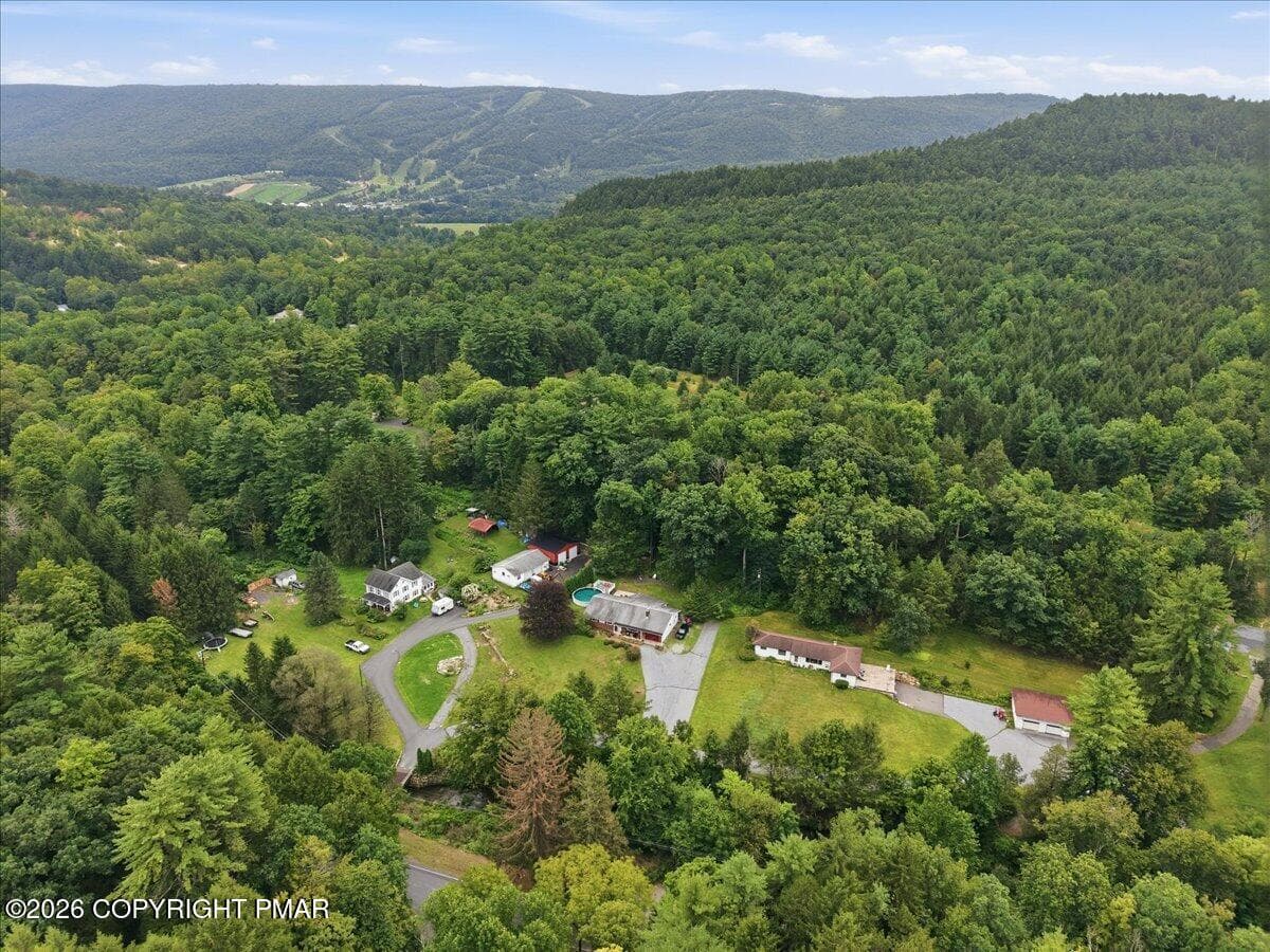 71-070_dji_fly_20260831_141442_0970_1788 - 20 Serfass Lane, Palmerton, PA 18071, Palmerton
