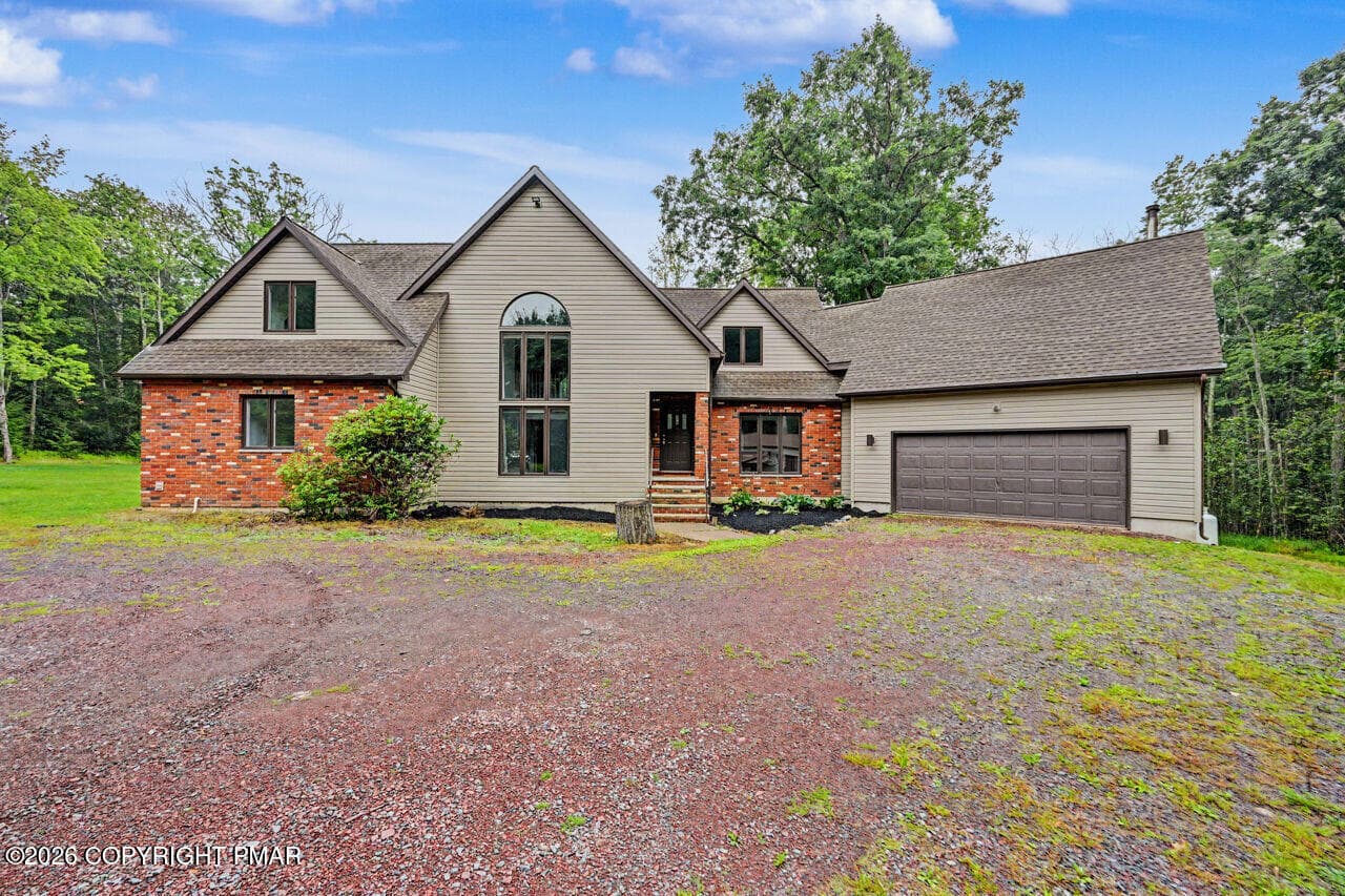275BuckBlvd02-jpeg - 275 Buck Boulevard, Bear Creek, PA 18602, Bear Creek