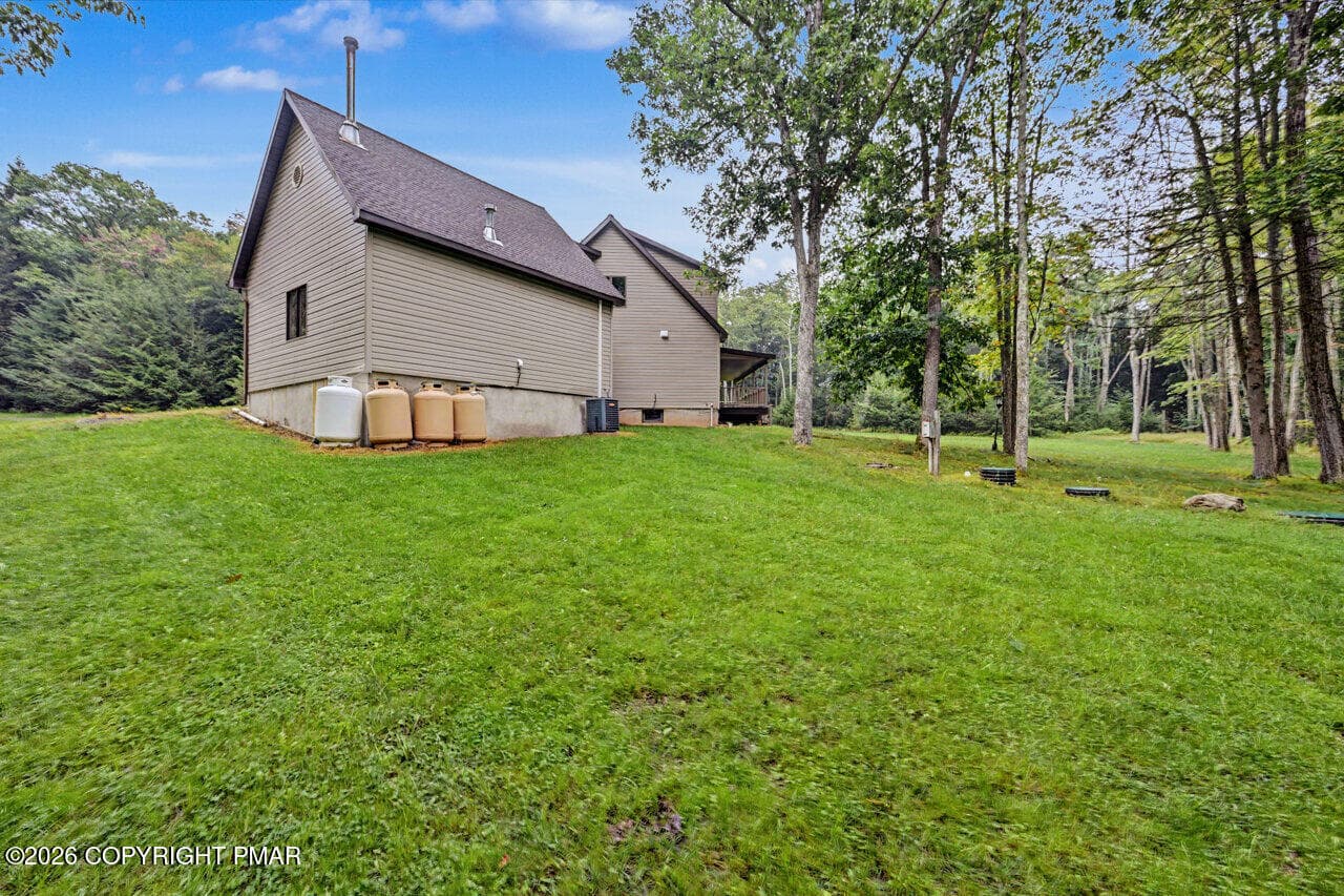 275BuckBlvd87-jpeg - 275 Buck Boulevard, Bear Creek, PA 18602, Bear Creek
