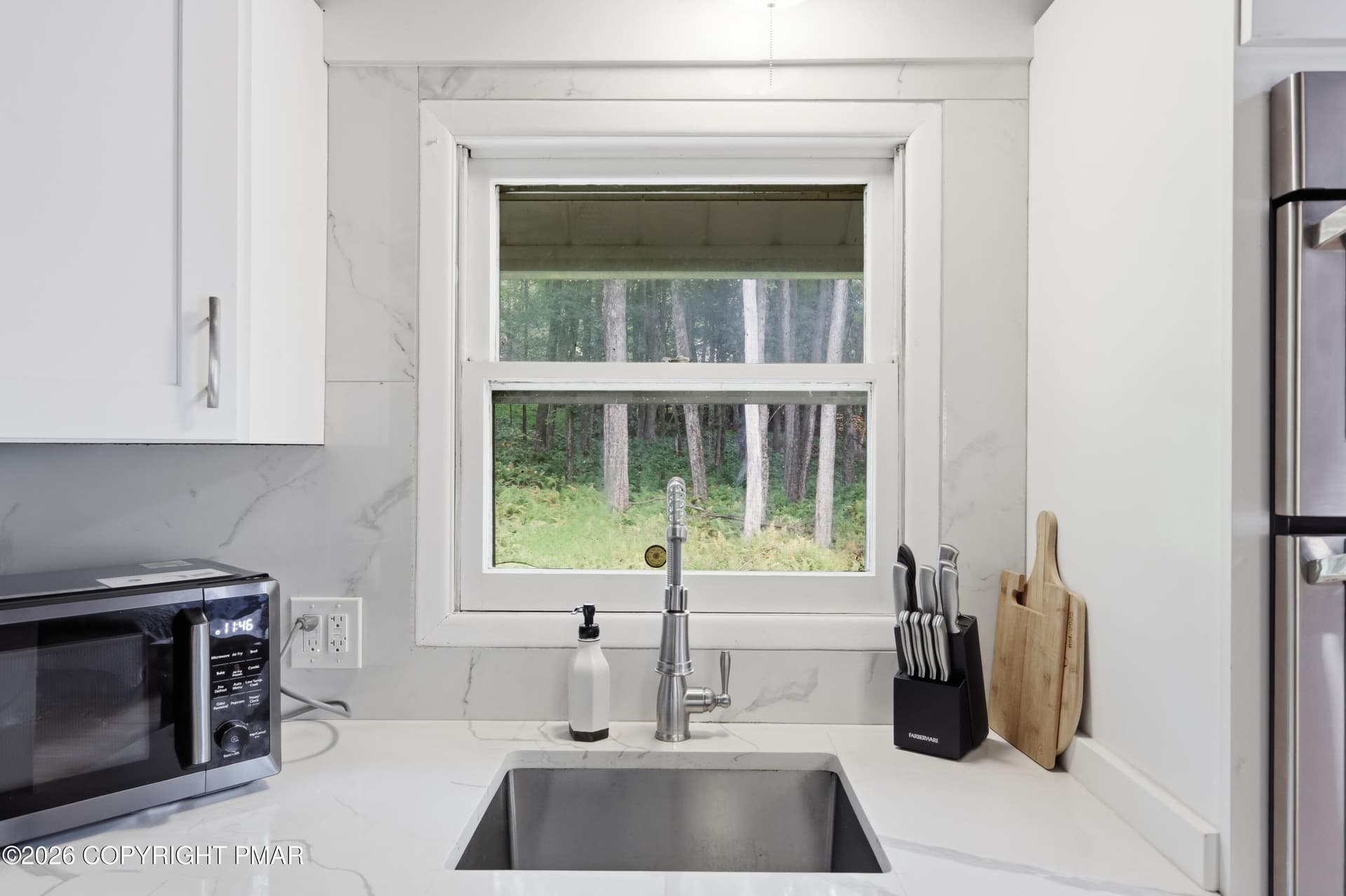 sink - 218 Onawa Trail, Pocono Lake, PA 18347