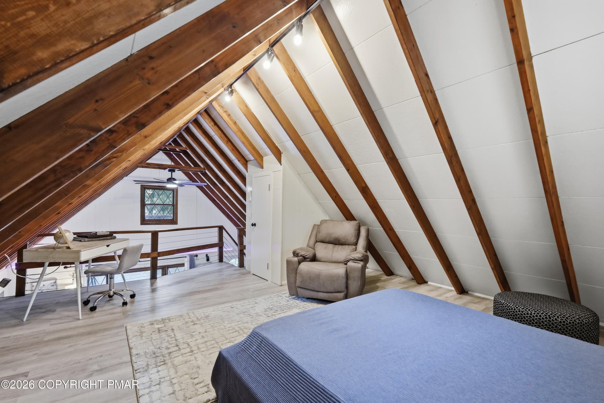 loft - 218 Onawa Trail, Pocono Lake, PA 18347