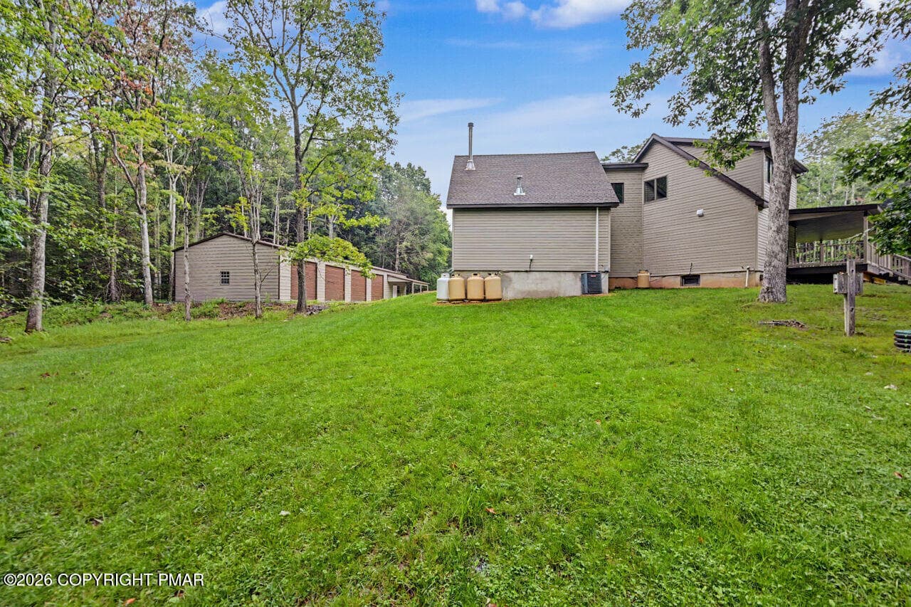 275BuckBlvd86-jpeg - 275 Buck Boulevard, Bear Creek, PA 18602, Bear Creek
