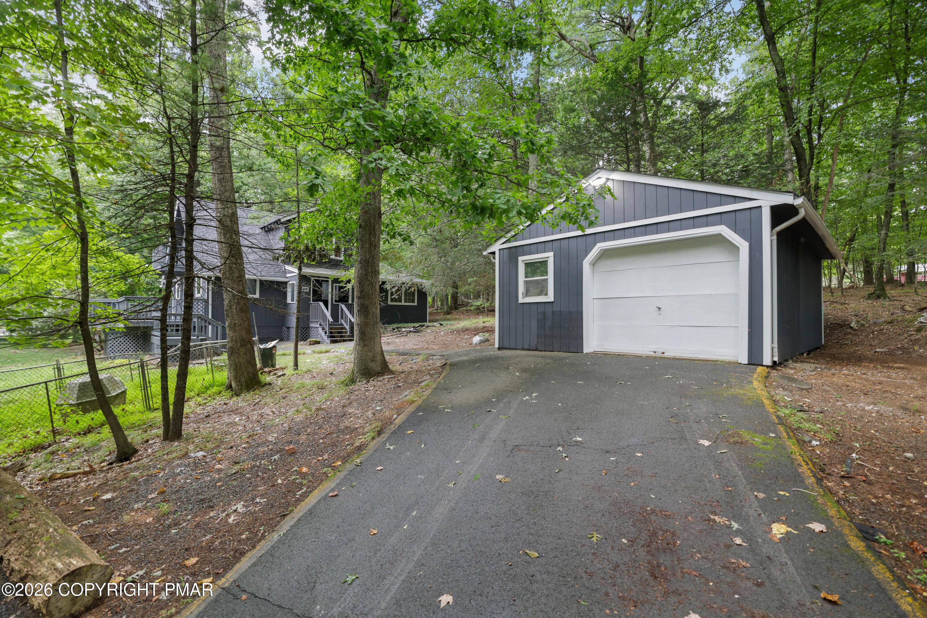17-RBP55334 - 100 Outer Drive, Dingmans Ferry, PA 18328, Dingmans Ferry