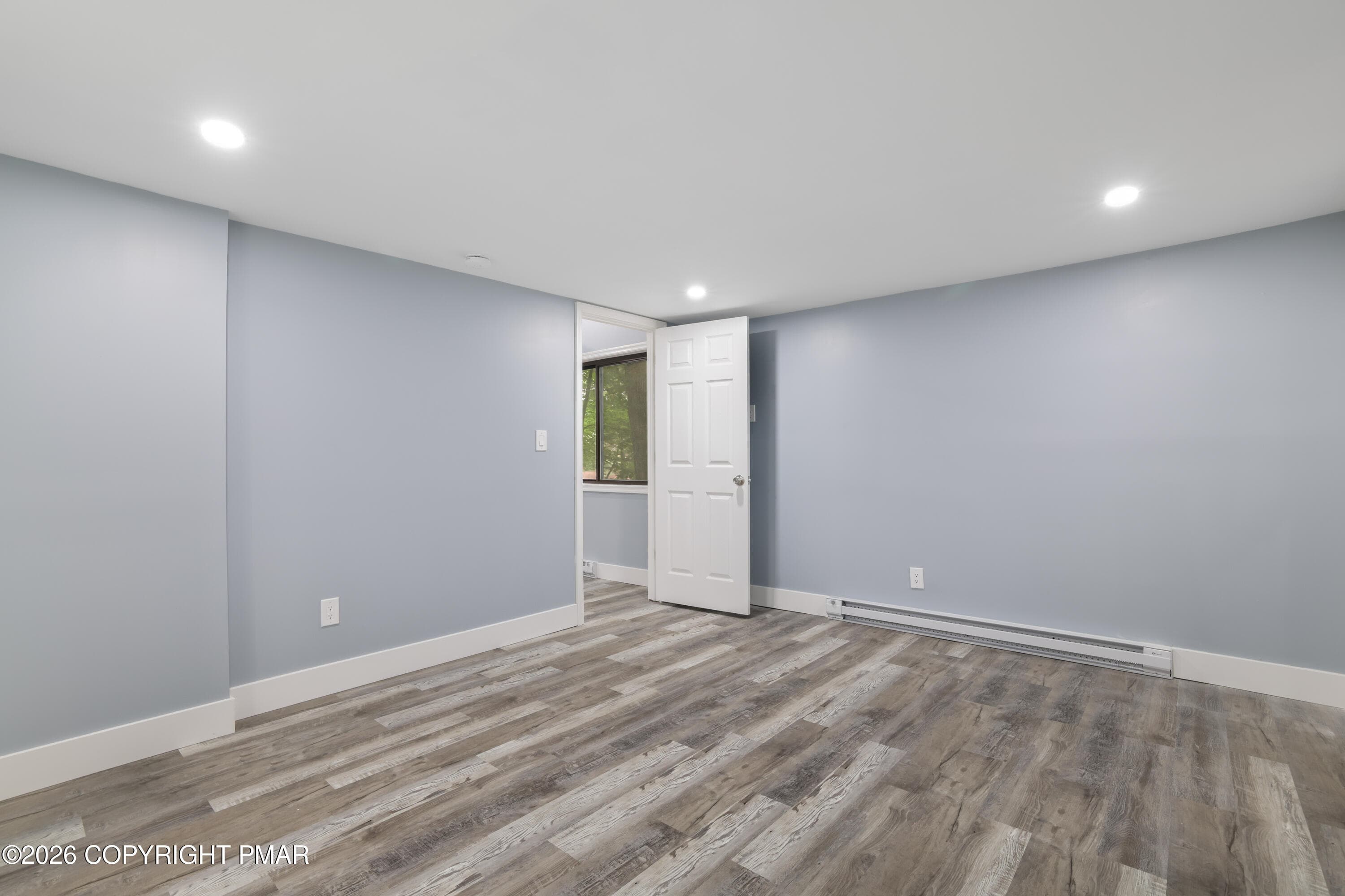 33-RBP55410 - 100 Outer Drive, Dingmans Ferry, PA 18328, Dingmans Ferry