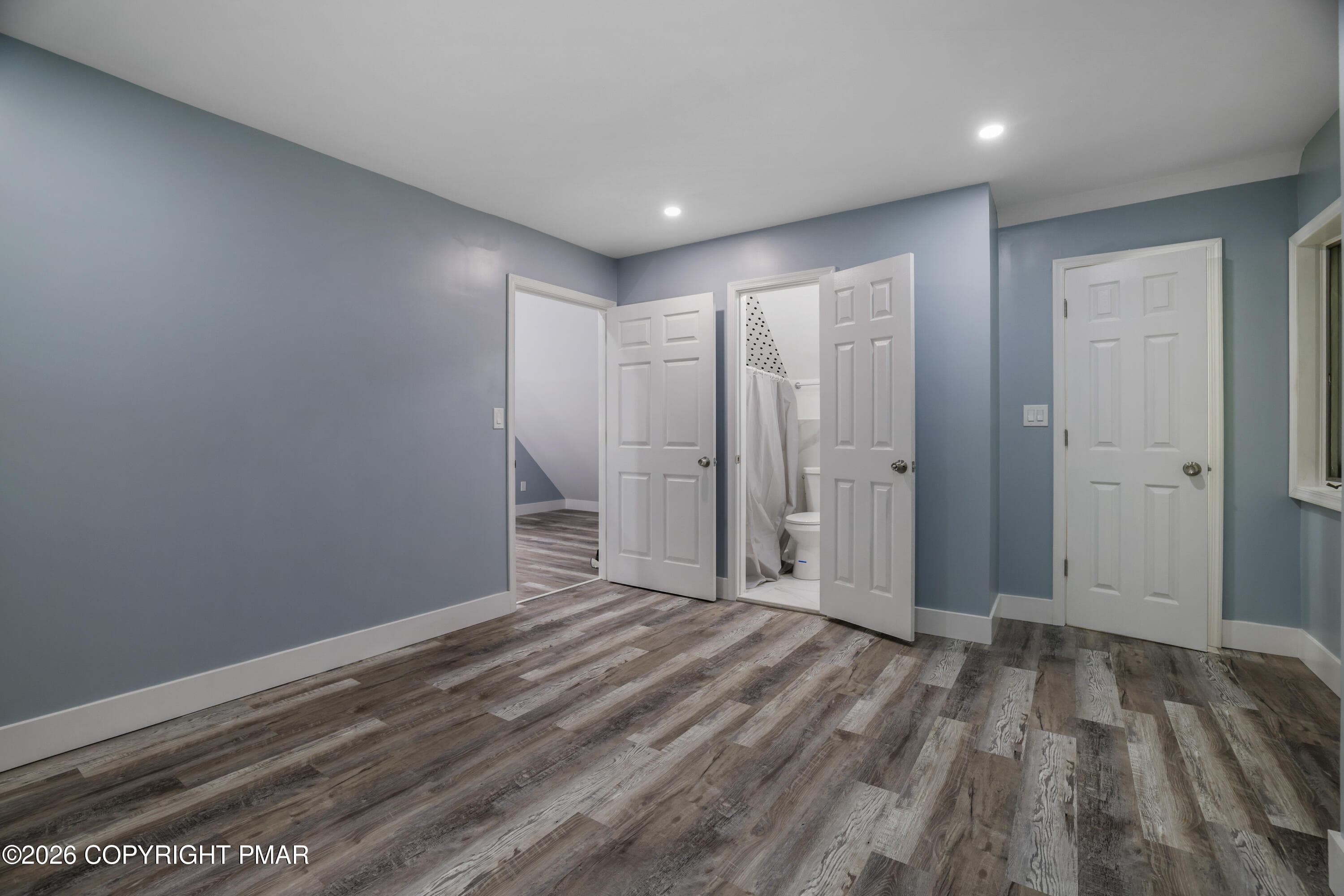 49-RBP55490 - 100 Outer Drive, Dingmans Ferry, PA 18328, Dingmans Ferry