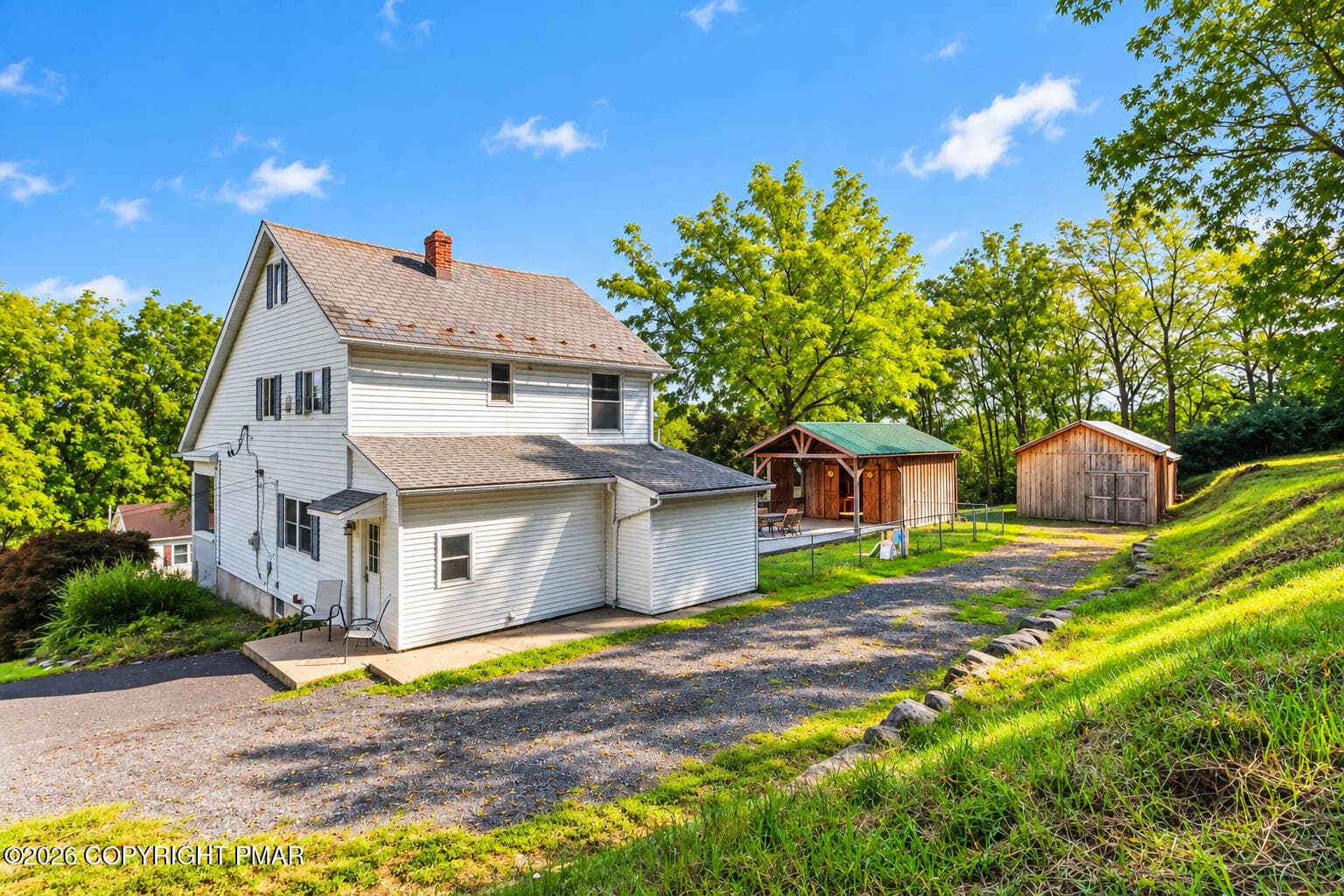 Back 15 - 5525 Lehigh Avenue, Whitehall, PA 18052, Whitehall