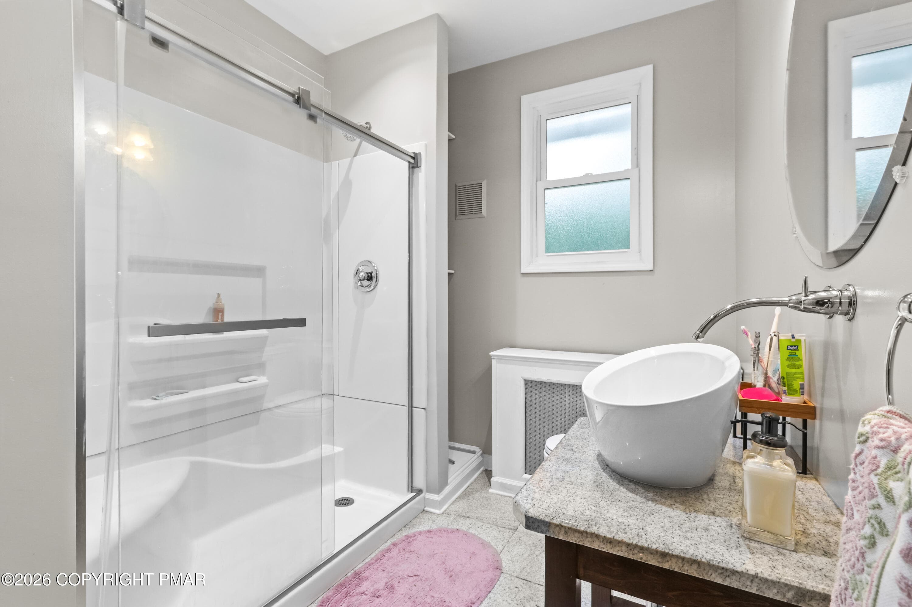 Bath 2 (1) - 5525 Lehigh Avenue, Whitehall, PA 18052, Whitehall