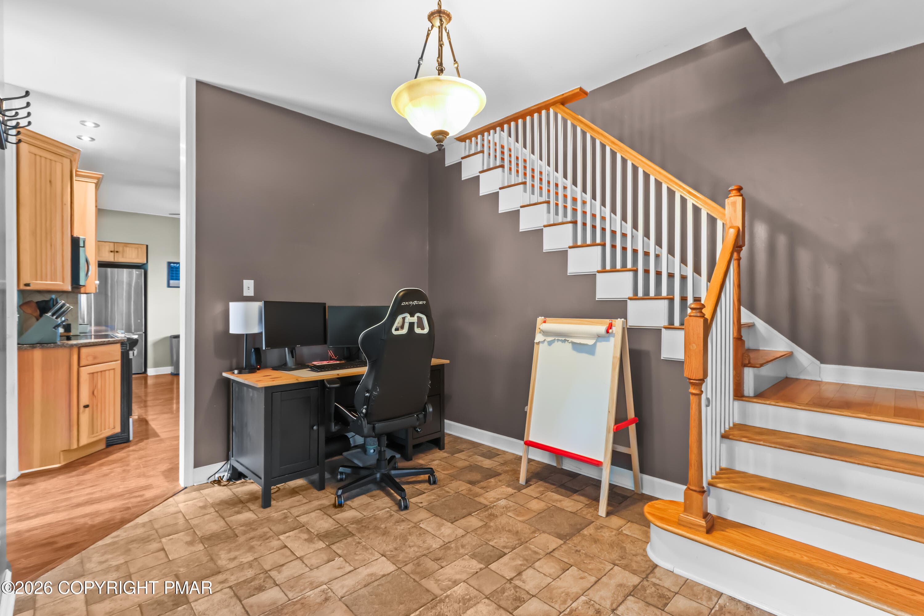 foyer 2 - 5525 Lehigh Avenue, Whitehall, PA 18052, Whitehall