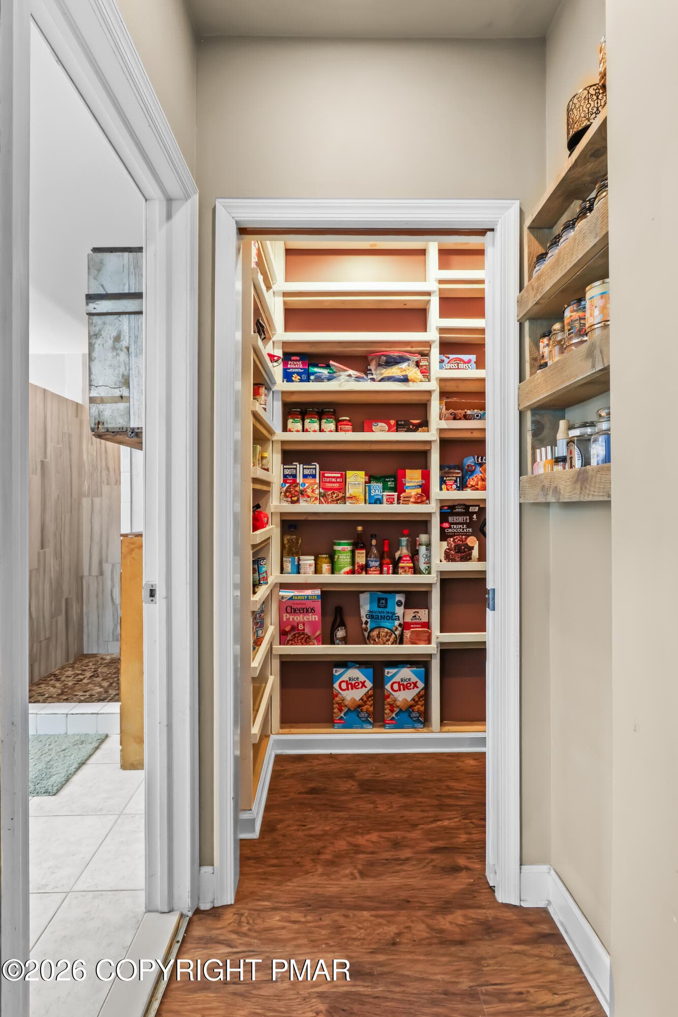 Kitchen 6 - 5525 Lehigh Avenue, Whitehall, PA 18052, Whitehall