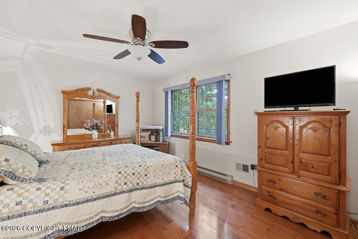 Second Bedroom - 425 Underhill Drive, Tamiment, PA 18371, Tamiment