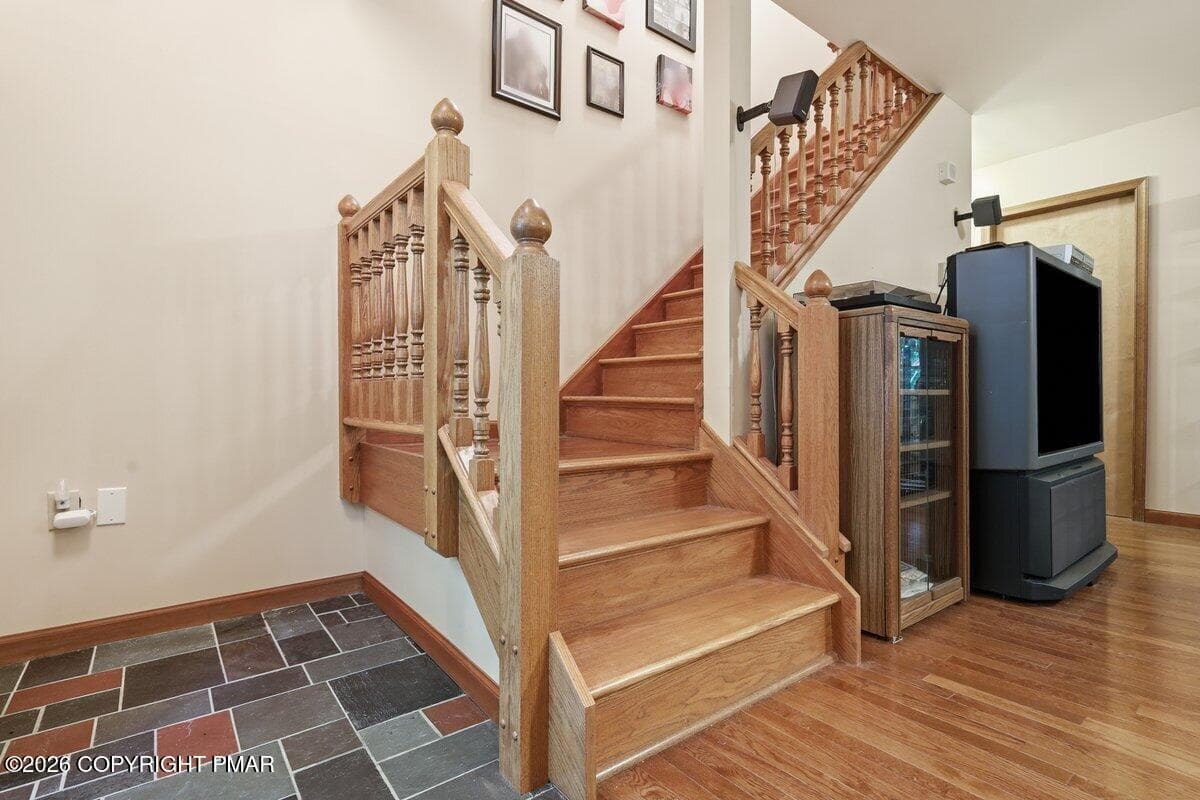 Foyer - 425 Underhill Drive, Tamiment, PA 18371, Tamiment