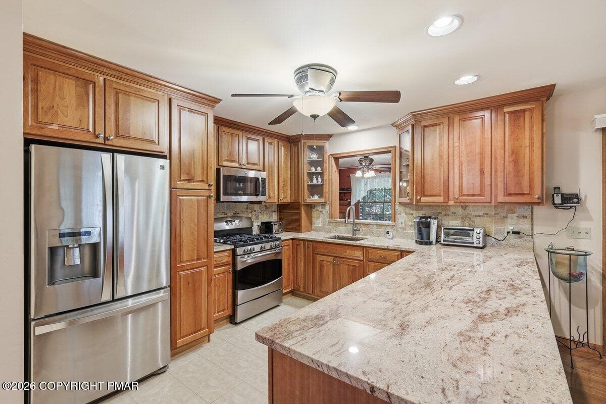 Kitchen - 425 Underhill Drive, Tamiment, PA 18371, Tamiment