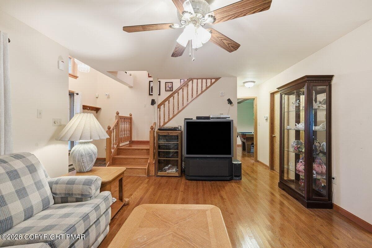 Living Room - 425 Underhill Drive, Tamiment, PA 18371, Tamiment