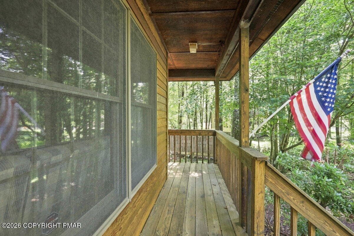 Front Porch - 425 Underhill Drive, Tamiment, PA 18371, Tamiment