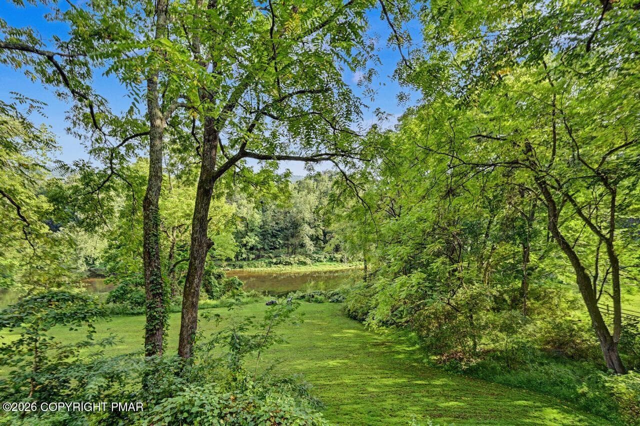 694 River Rd 34 Large - 694 River Road, Shawnee On Delaware, PA 18356, Shawnee On Delaware