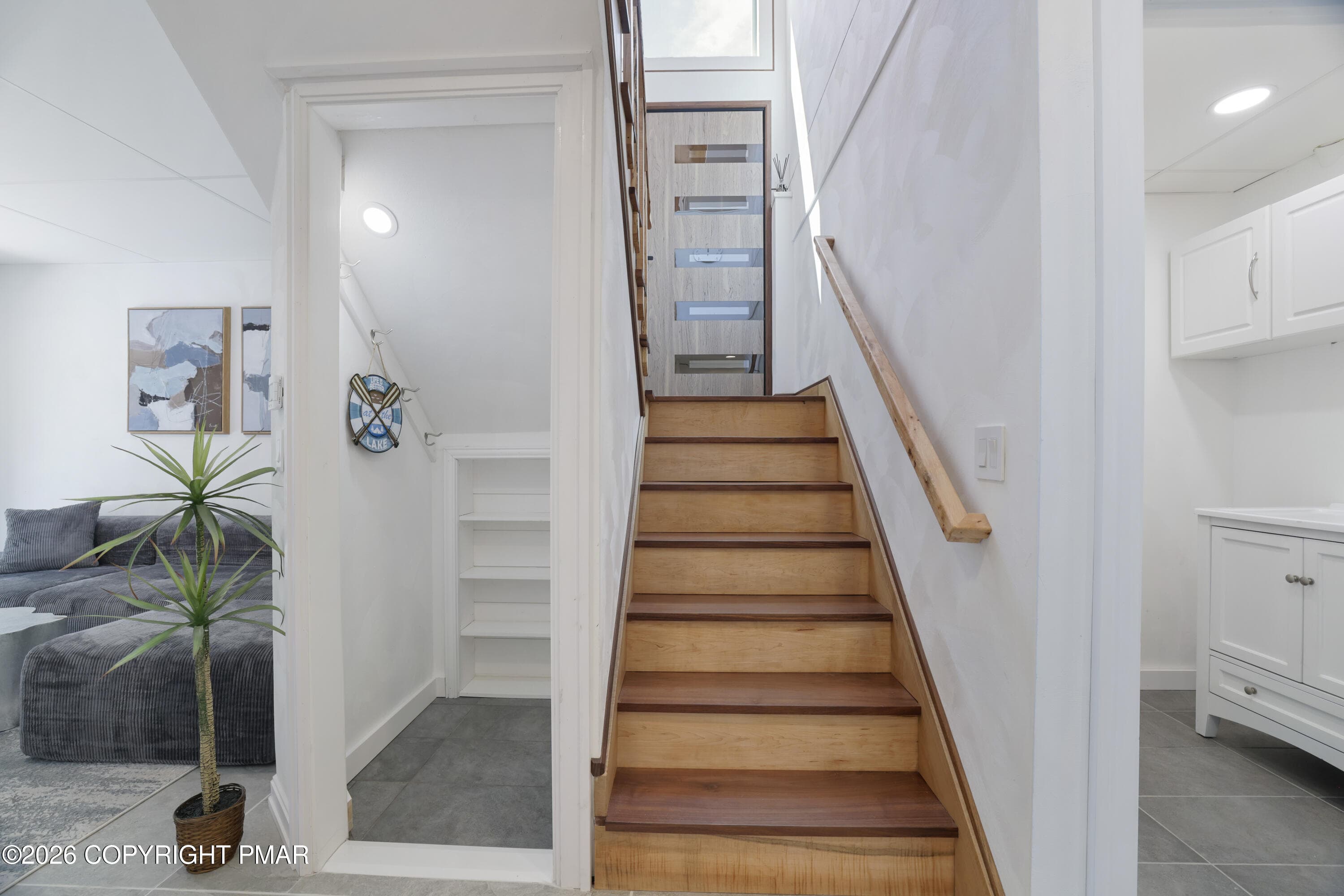 30A- Stairs - 1002 Bison Trail, Lake Ariel, PA 18436, Lake Ariel