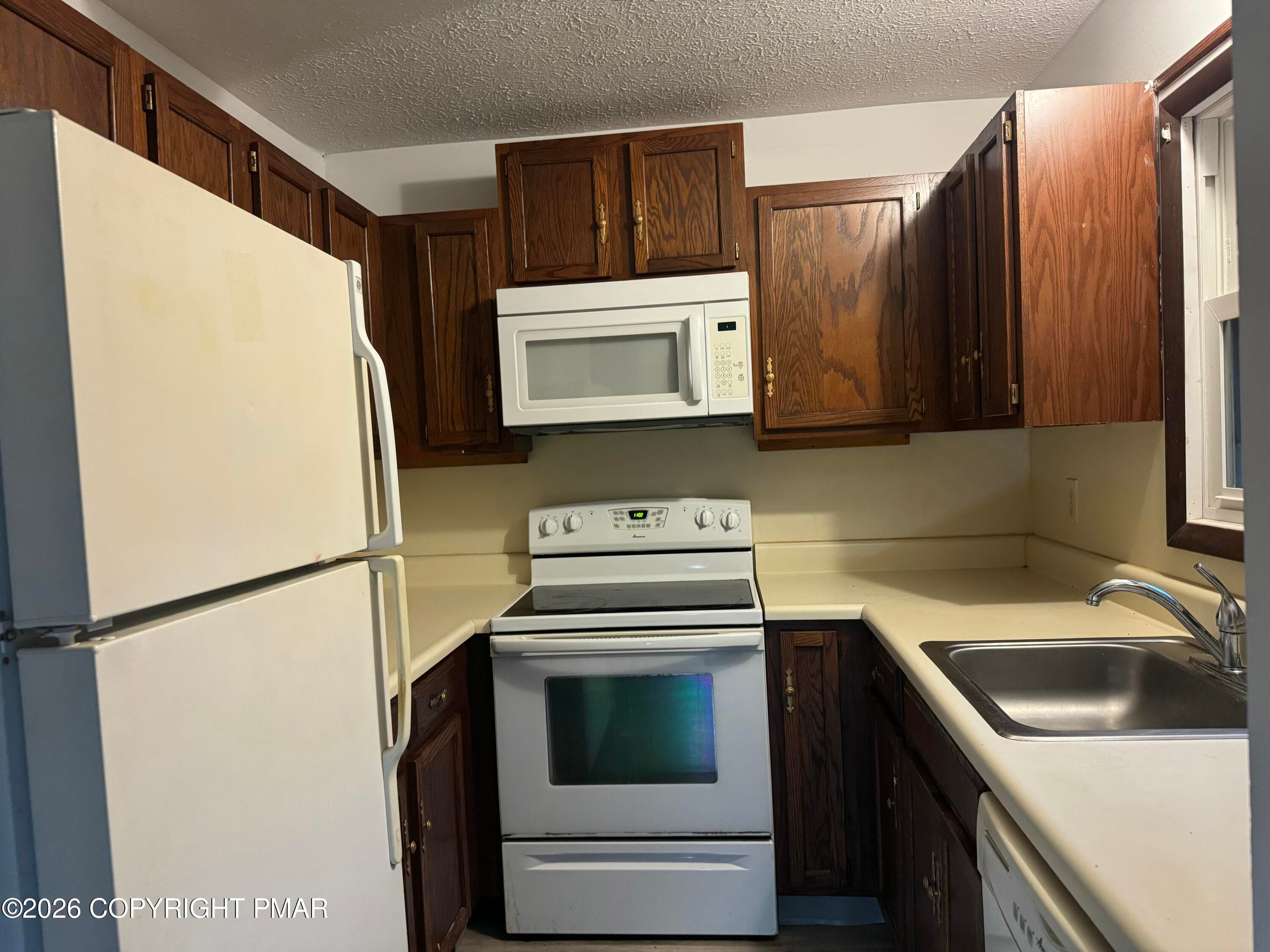 1000062547 - 10 Villas Road 104, Mount Pocono, PA 18344, Mount Pocono