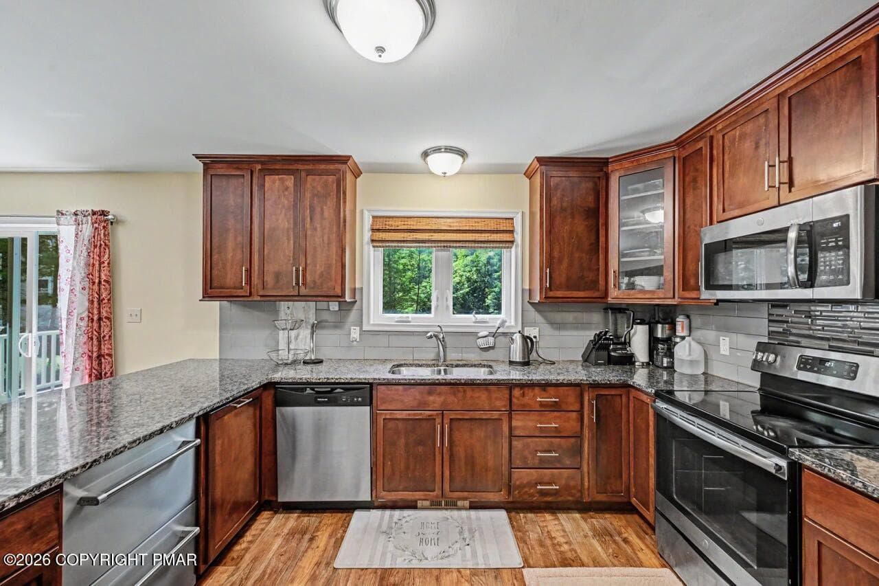 207 President Coolidge Pl 18 Large - 207 President Coolidge Place, Henryville, PA 18332, Henryville