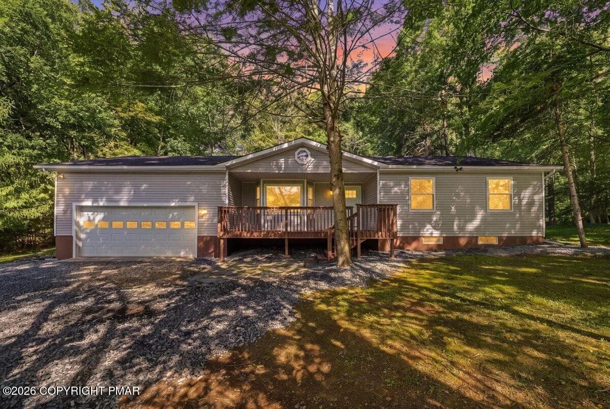 01-Twilight-1 - 33 Huckleberry Drive, East Stroudsburg, PA 18302, East Stroudsburg