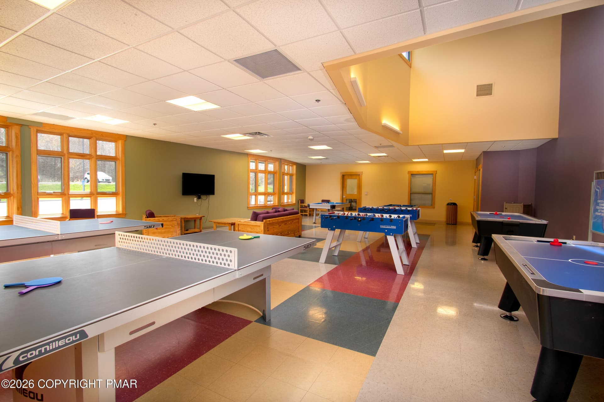 #818 Lake Naomi Club Community Center Ga - 1198 Deer Run, Pocono Pines, PA 18350