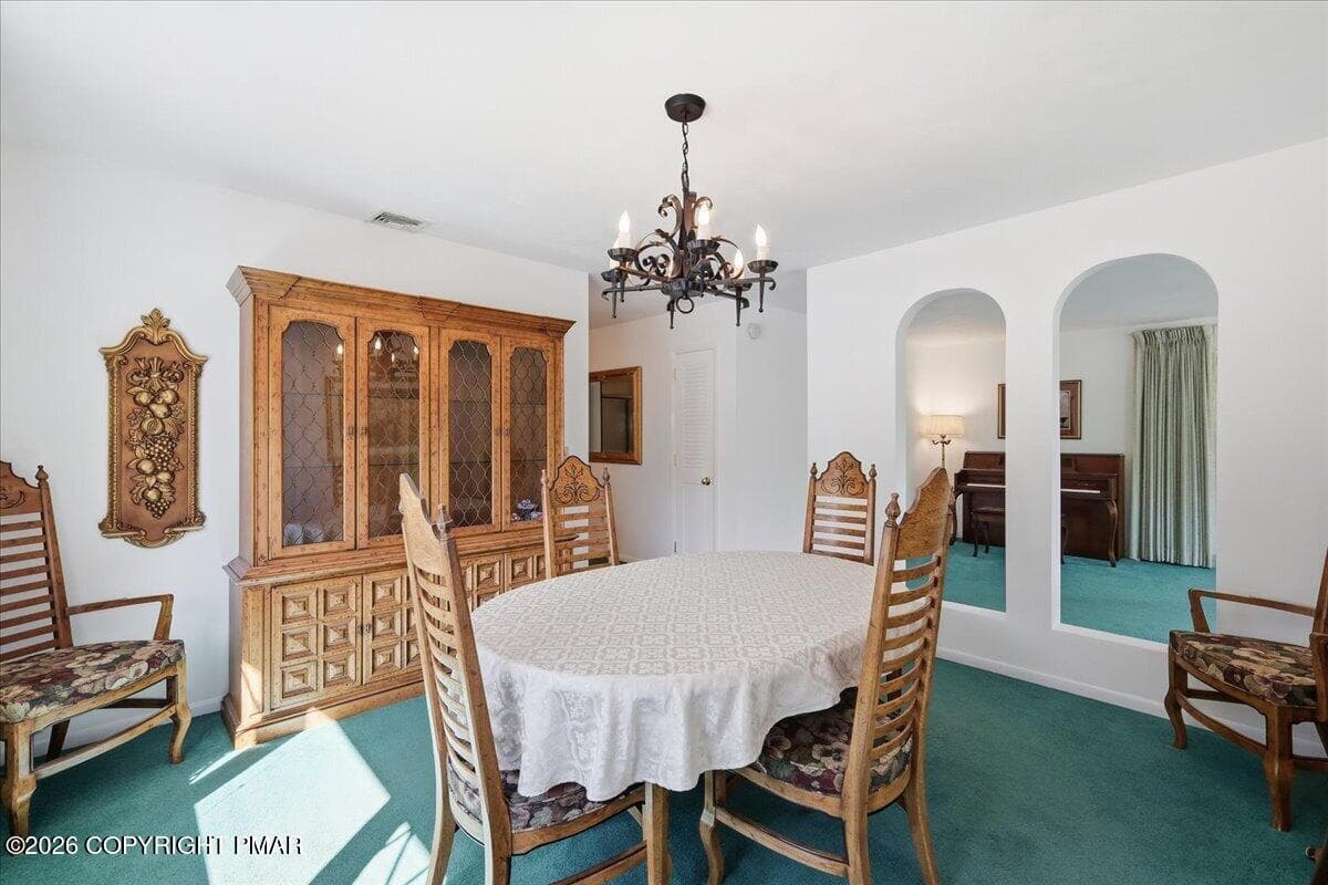 Dining Room - 7121 Kingstead Drive, Slatington, PA 18080, Slatington