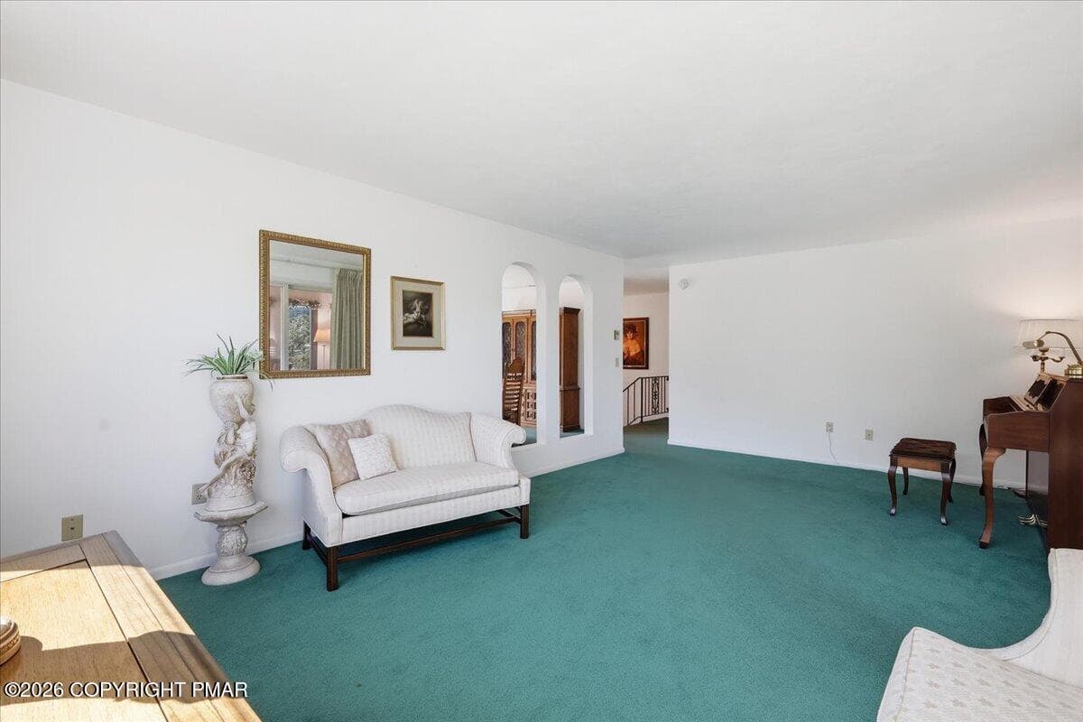 Living Room - 7121 Kingstead Drive, Slatington, PA 18080, Slatington