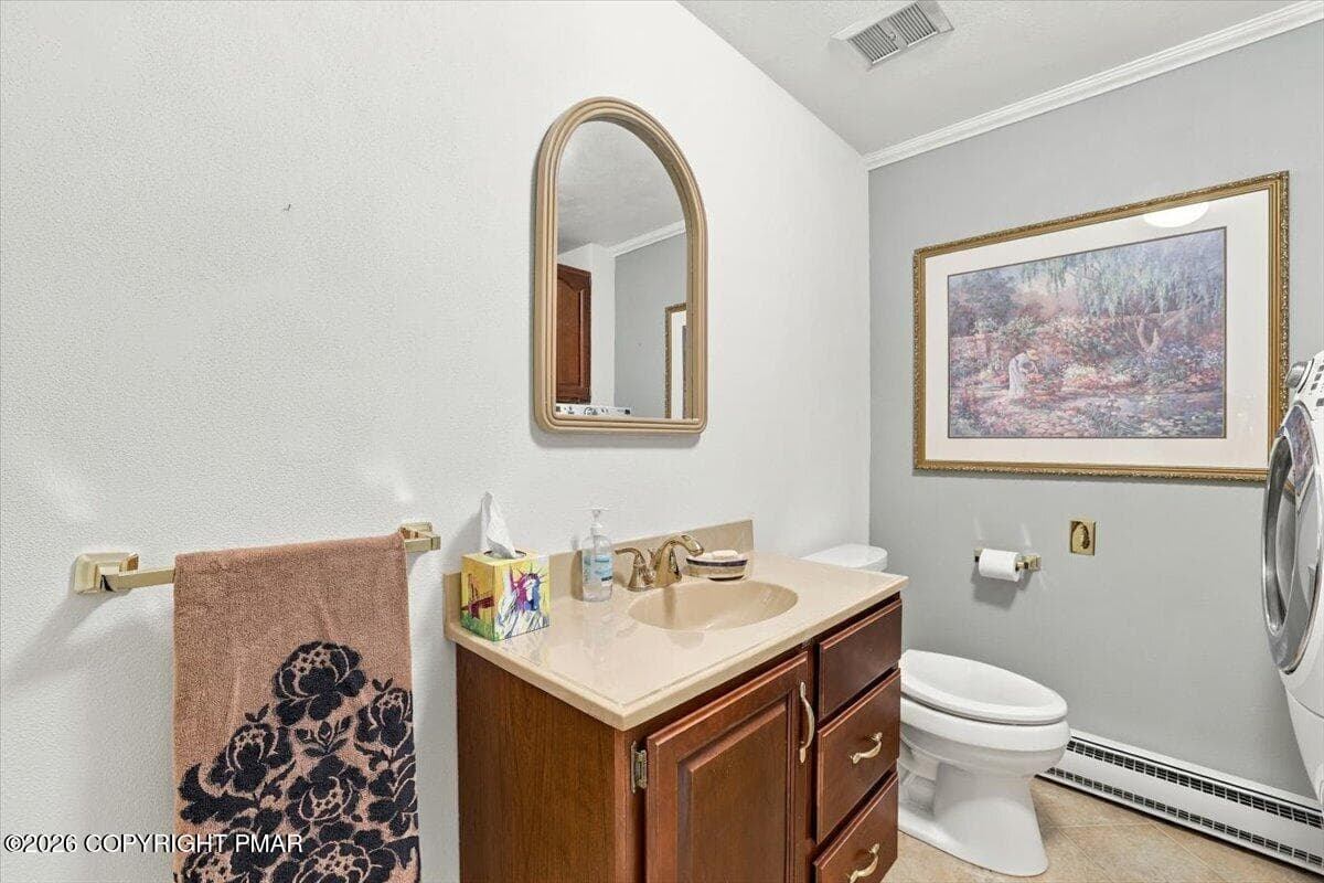 Half Bath - 7121 Kingstead Drive, Slatington, PA 18080, Slatington