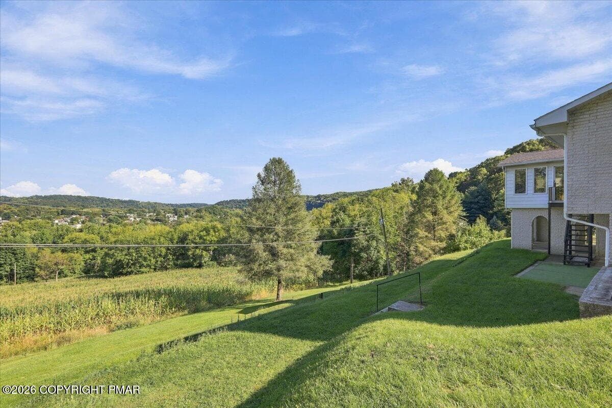 Back of Home - 7121 Kingstead Drive, Slatington, PA 18080, Slatington