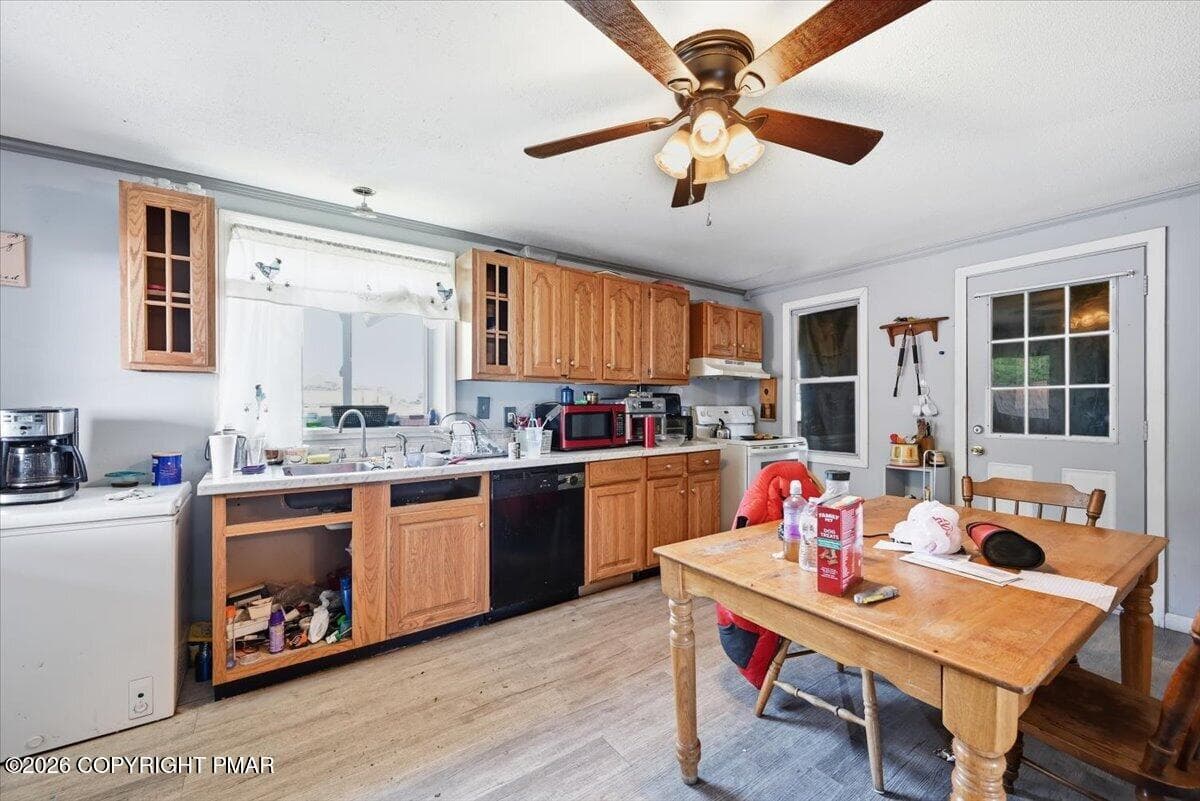 Kitchen - 40 Davenport Street, Plymouth, PA 18651, Plymouth
