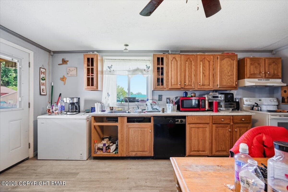 Kitchen - 40 Davenport Street, Plymouth, PA 18651, Plymouth