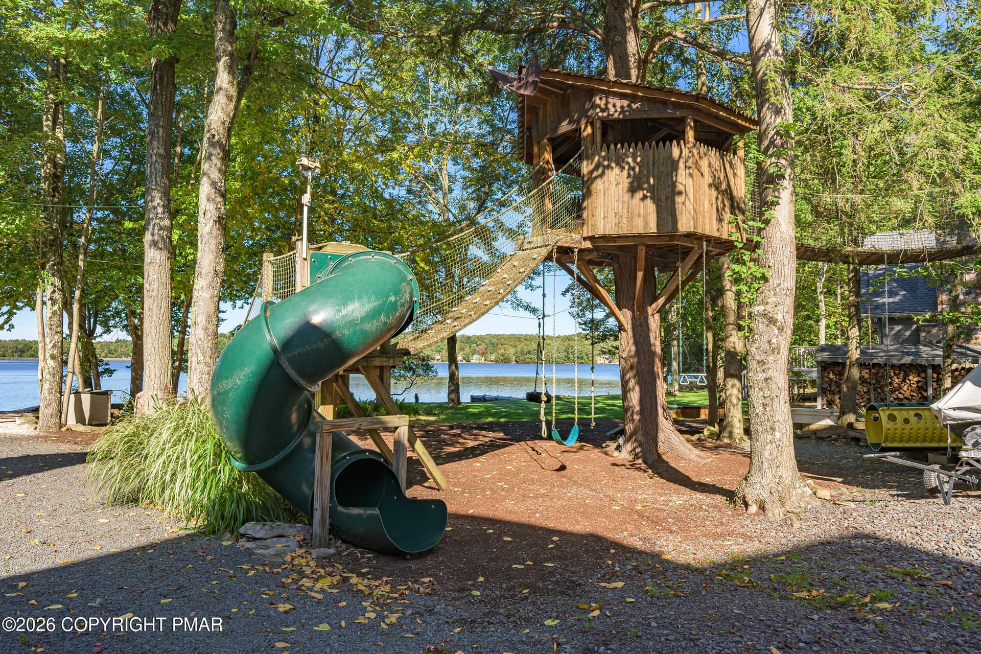 Treehouse - 388 N Arrow Drive, Pocono Lake, PA 18347