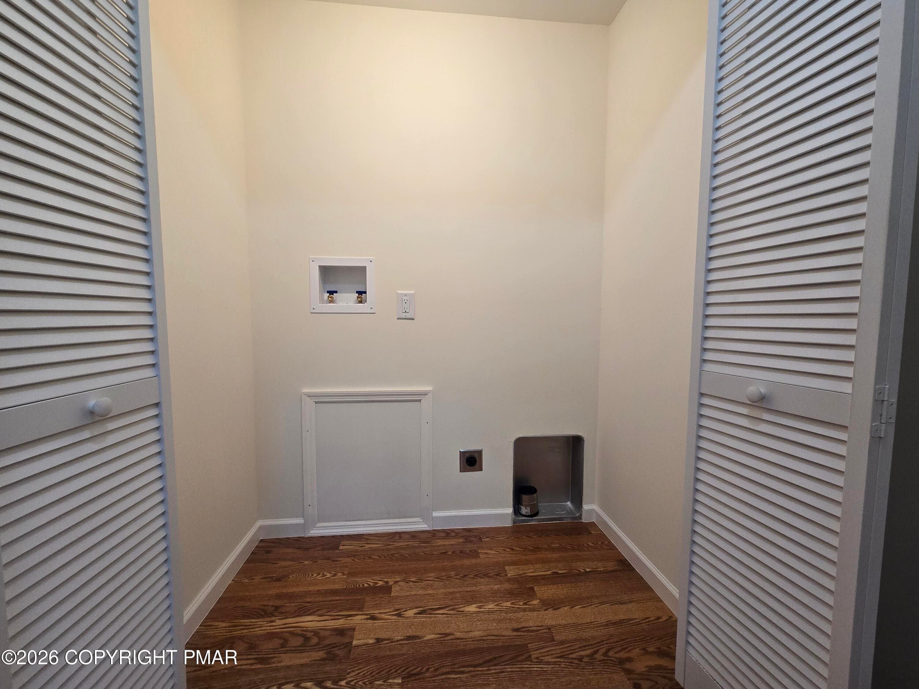 WasherDryer Hook up - 207 Cathleen Drive, East Stroudsburg, PA 18302, East Stroudsburg
