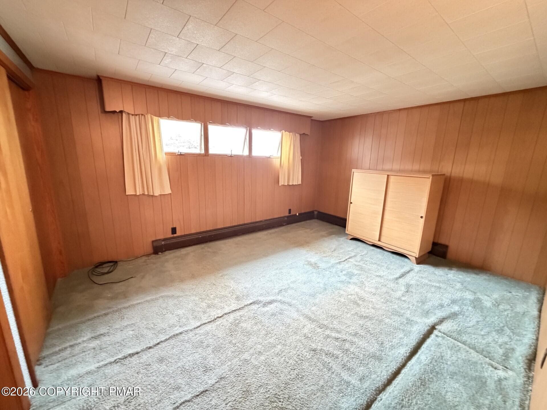 24 - 45 W Holland Street, Summit Hill, PA 18250, Summit Hill
