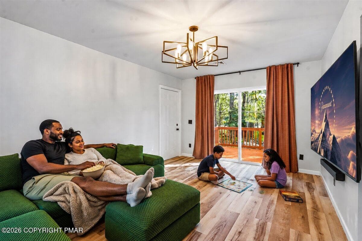 Living Room Gathering - 1070 Country Place Drive, Tobyhanna, PA 18466