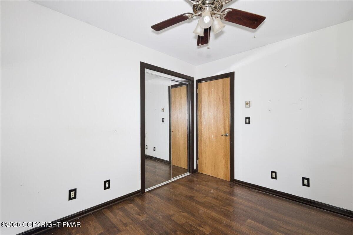 Bedroom - 184 Swallow Circle, Bushkill, PA 18324, Bushkill
