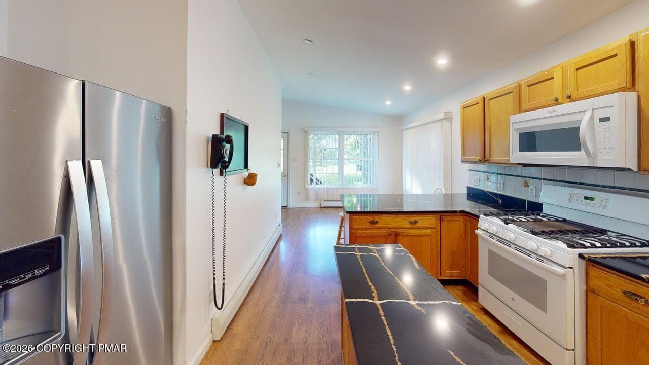 Kitchen 1 - 1008 Long Lake Road, Tamiment, PA 18371, Tamiment