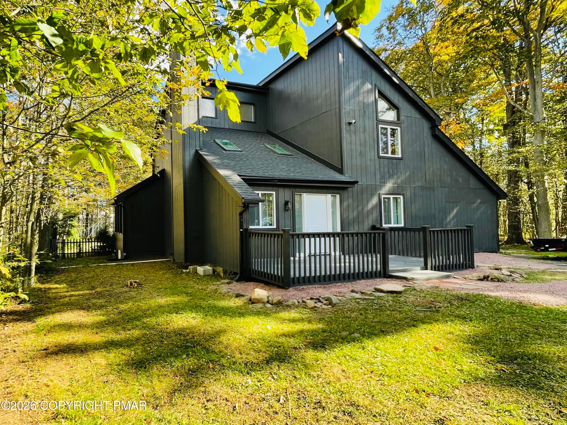 6361 Cherokee Trail, Tobyhanna, PA 18466